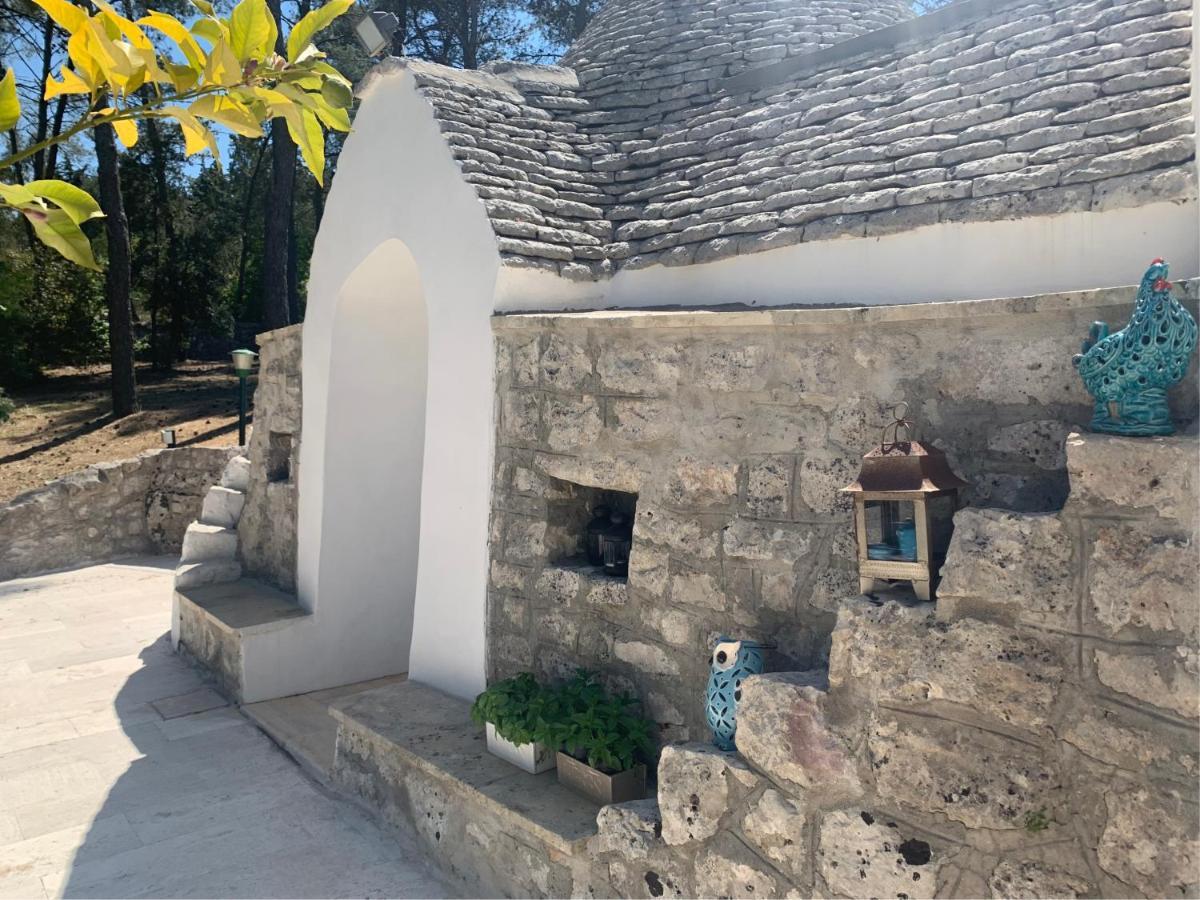 ロコロトンド Il Trullo Di Simona Bed & Breakfast エクステリア 写真