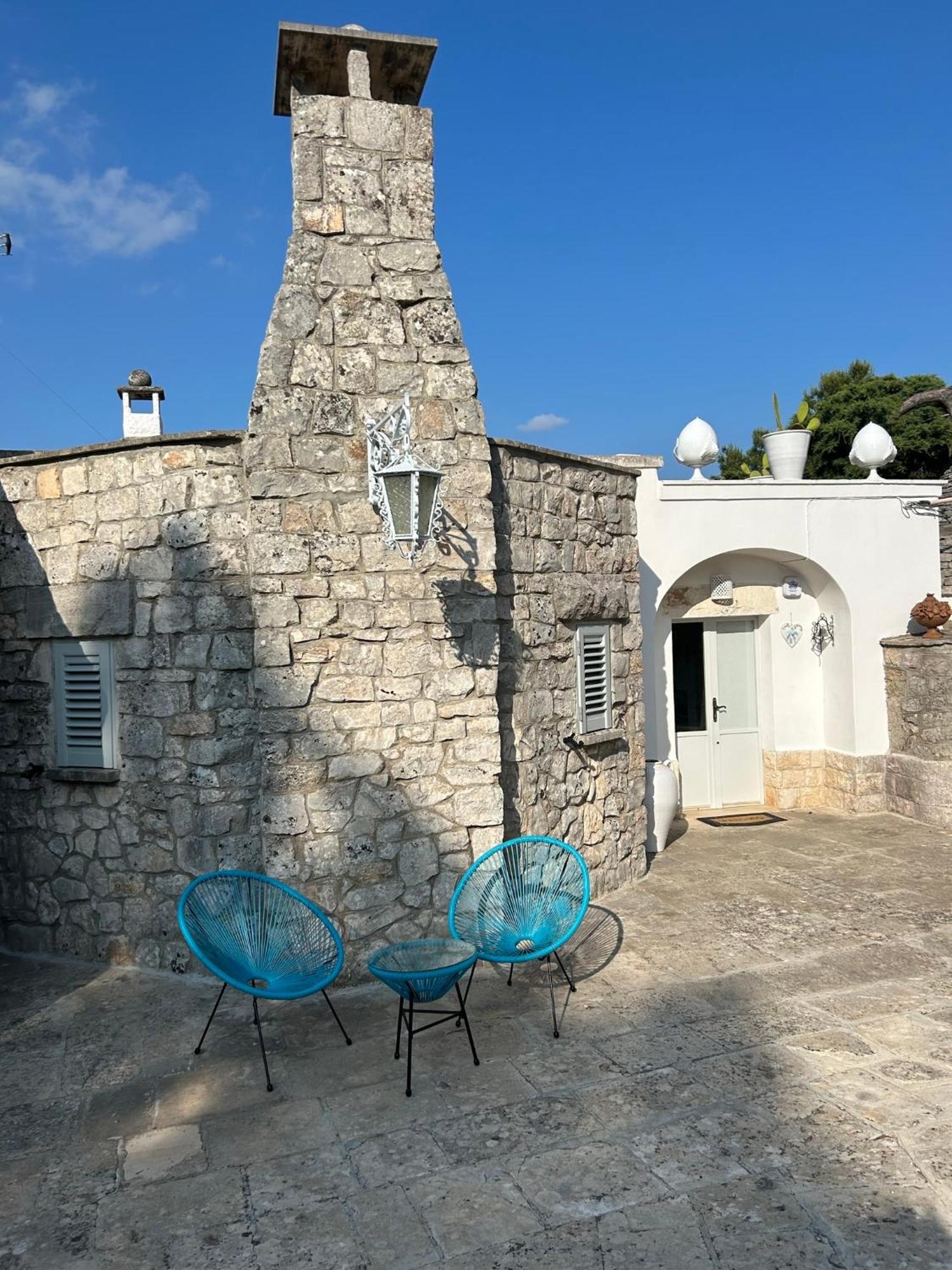 ロコロトンド Il Trullo Di Simona Bed & Breakfast エクステリア 写真