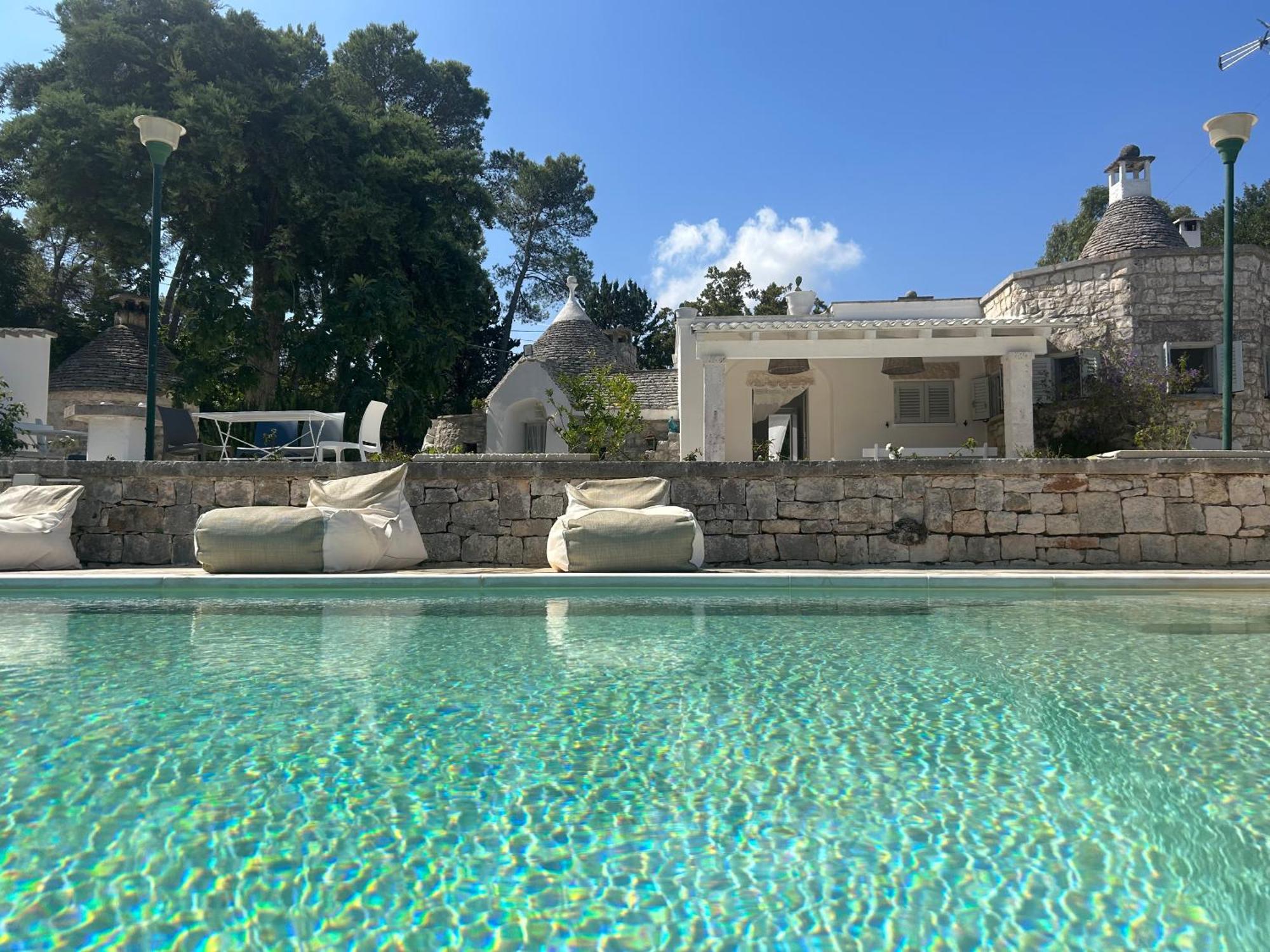 ロコロトンド Il Trullo Di Simona Bed & Breakfast エクステリア 写真