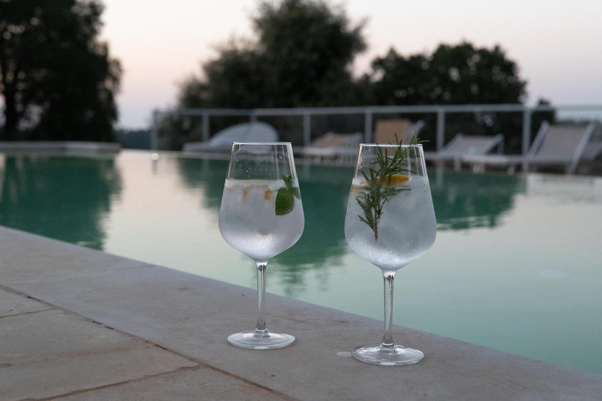 ロコロトンド Il Trullo Di Simona Bed & Breakfast エクステリア 写真