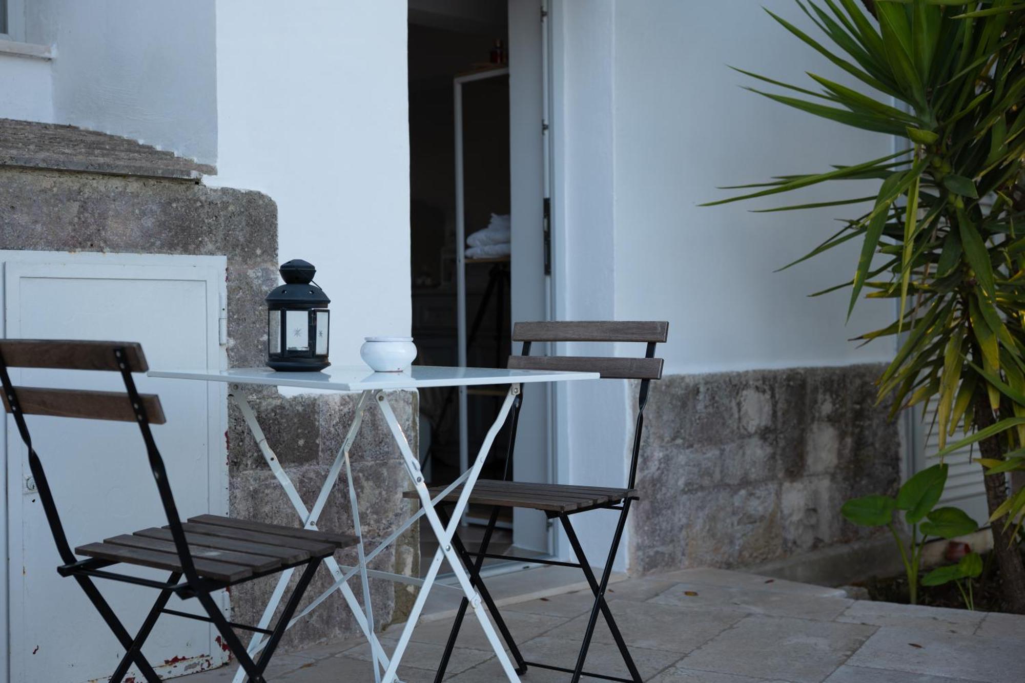 ロコロトンド Il Trullo Di Simona Bed & Breakfast エクステリア 写真