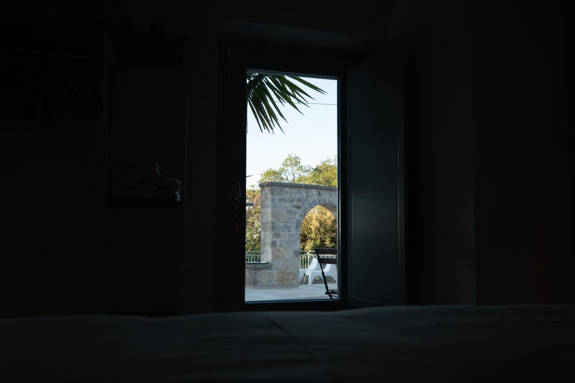 ロコロトンド Il Trullo Di Simona Bed & Breakfast エクステリア 写真